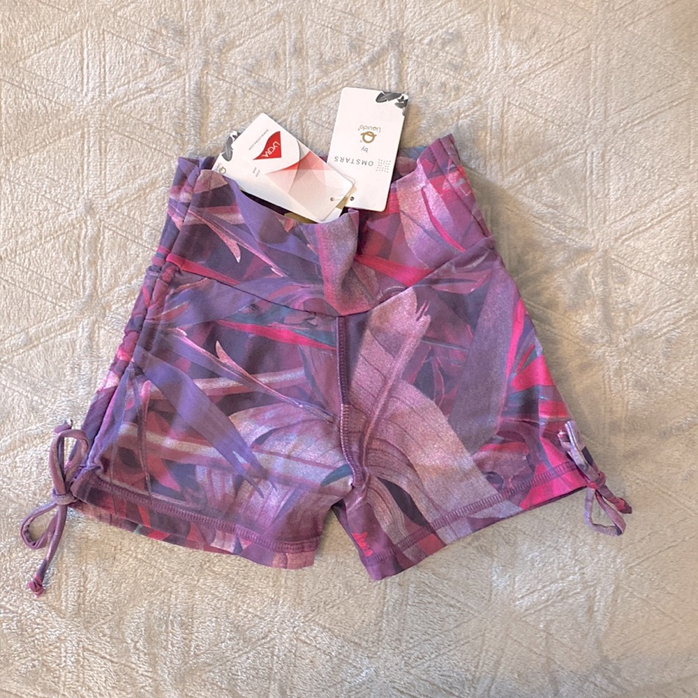 Liquido Active shorts Omstars size SMALL NWT yoga ashtanga